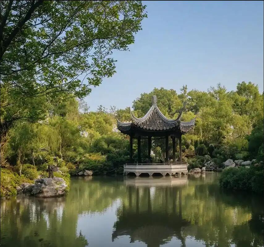 沈阳和平摆布餐饮有限公司